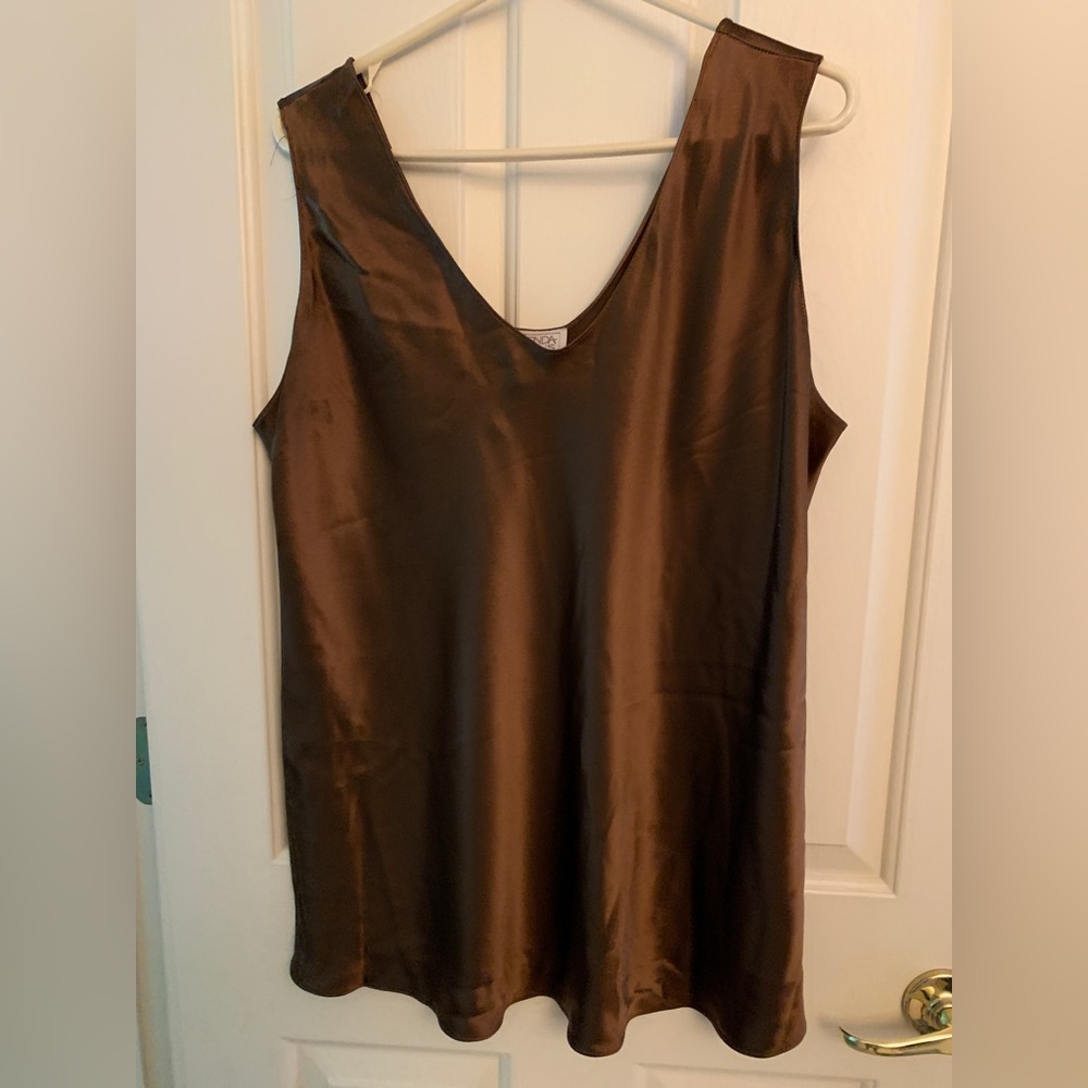 Zonda Nellis silk tank top